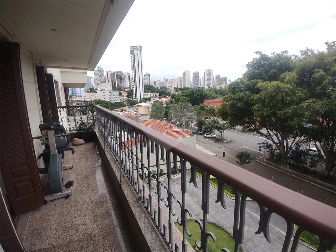 APARTAMENTO NA VILA CLEMENTINO COM 4 DORMITORIOS 4 SUITE E 6 VAGAS