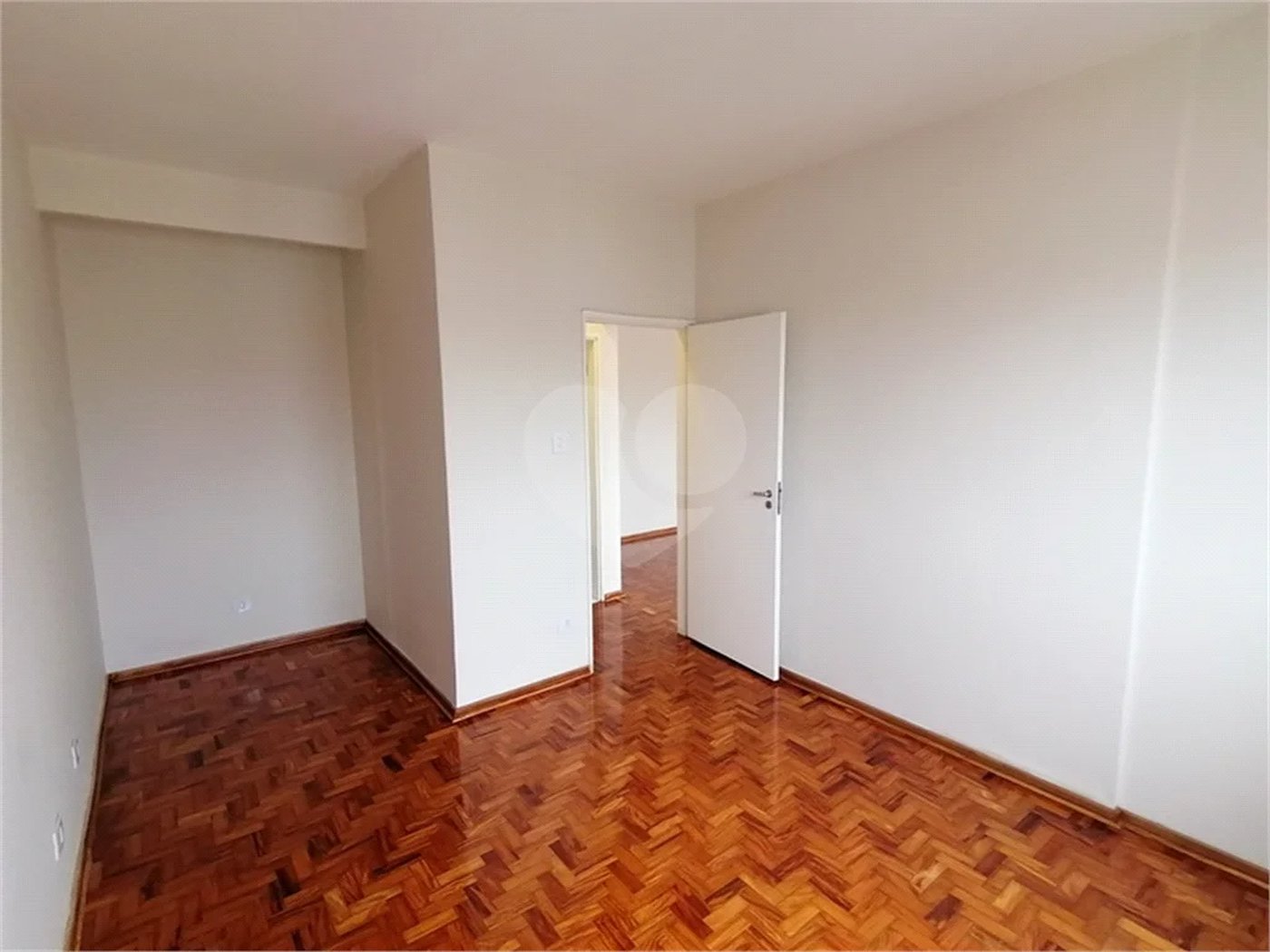 APARTAMENTO À VENDA, 1 QUARTO, GARAGEM, EM HIGIENOPOLIS, 60m2, 100% REFORMADO