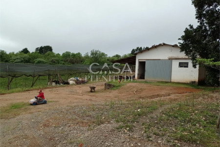 Sítio à venda com 2 quartos em Gramadão, São Miguel Arcanjo, SP