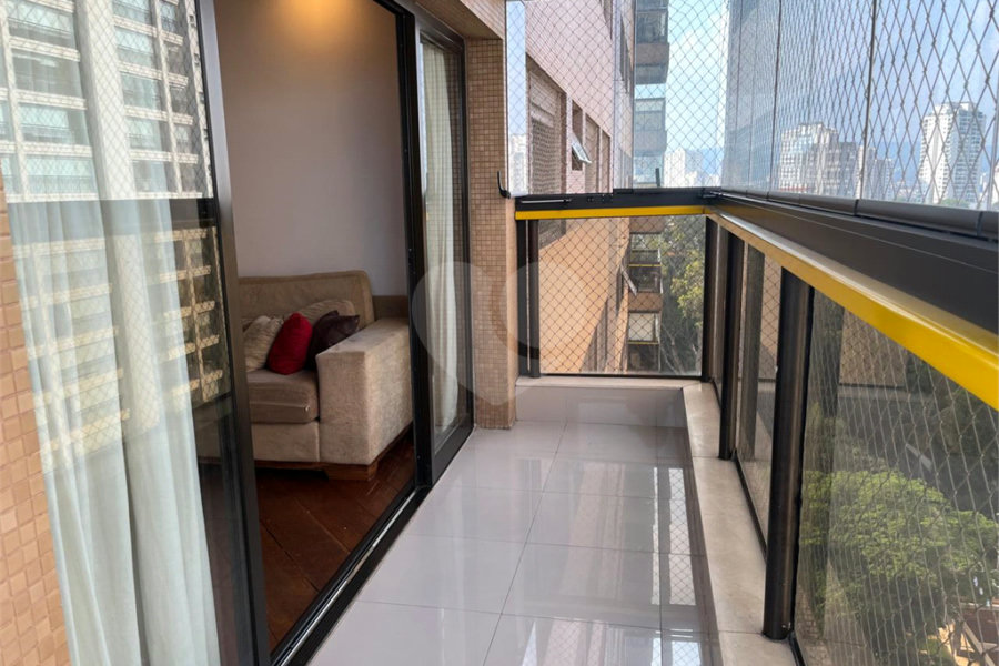 Apartamento à venda com 3 quartos, sendo 1 suíte, em Santana, São Paulo, SP