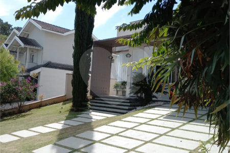 Casa à venda com 3 suítes no condomínio Alpes de Vinhedo, Vinhedo - SP