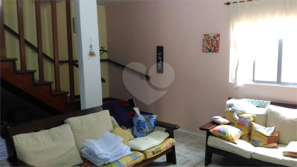 Casa à venda com 3 quartos, sendo 1 suíte,  em Jundiaizinho (terra Preta), Mairiporã, SP