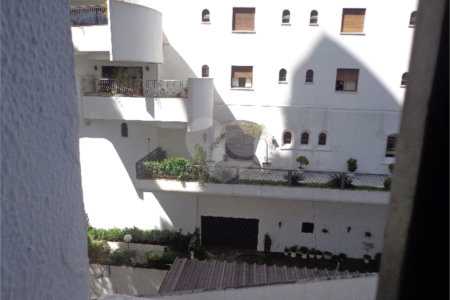 Cobertura à venda ou para alugar com 7 quartos, sendo 2 suítes, em Vila Andrade, São Paulo, SP