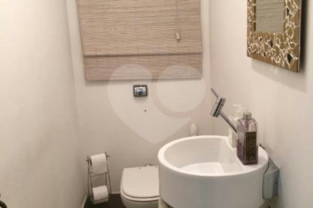 Casa de Vila à venda com 4 quartos, sendo 2 suítes,  em Planalto Paulista, São Paulo, SP