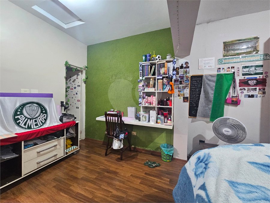 Casa à venda com 2 quartos, sendo 1 suíte, em Santo Amaro, São Paulo, SP