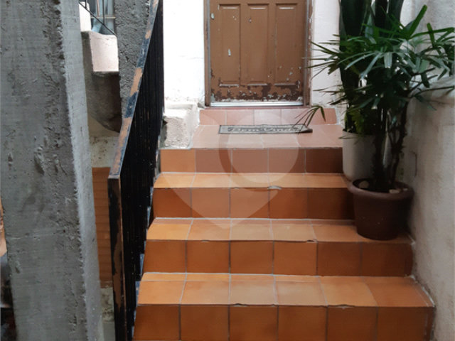 Casa à venda com 4 quartos em Vila Hermínia, Guarulhos, SP