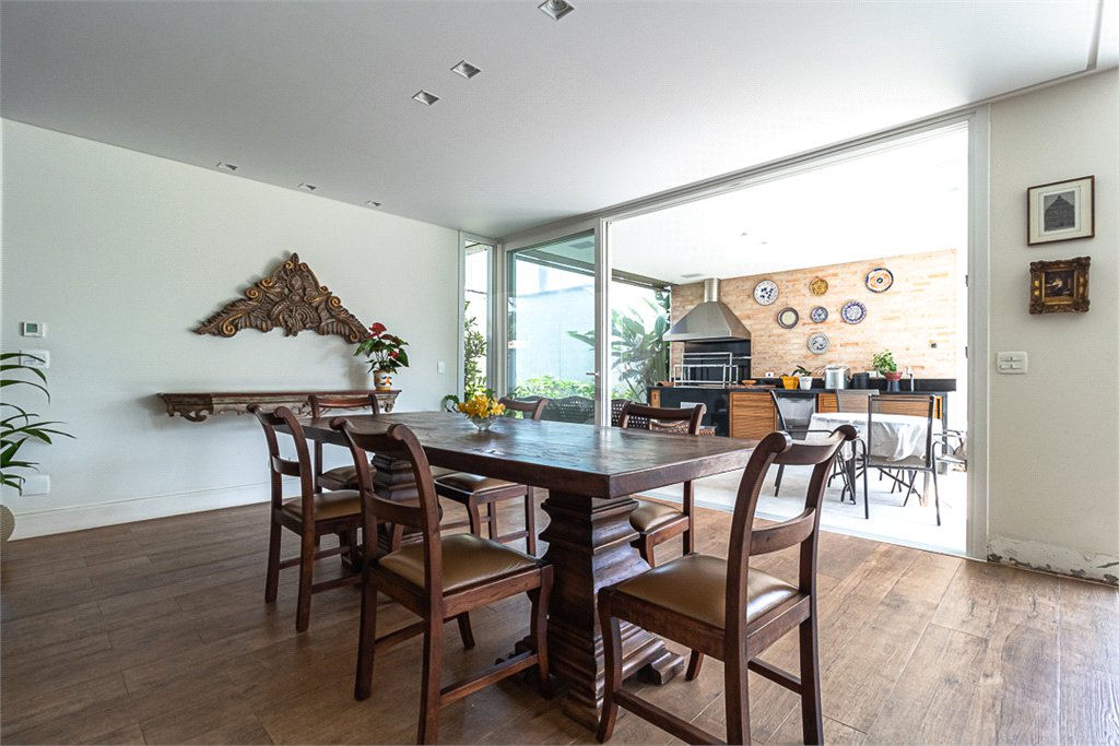 Casa à venda com 3 suítes no condomínio D'avilla, São Paulo - SP