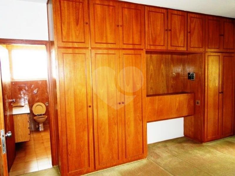 Sobrado à venda com 3 quartos, sendo 1 suíte, em Tremembé, São Paulo, SP