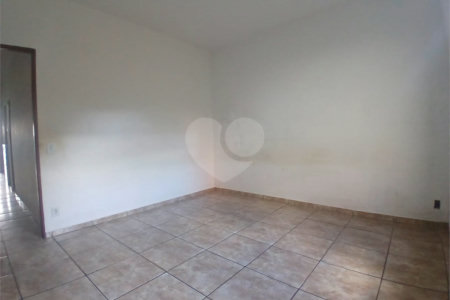 Casa à venda com 2 quartos em Jardim das Palmeiras, Atibaia, SP