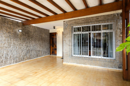 Casa à venda com 3 quartos, sendo 1 suíte, em Vila Cordeiro, São Paulo, SP
