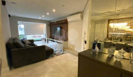 Apartamento à venda com 3 quartos, sendo 1 suíte,  em Vila Regente Feijó, São Paulo, SP
