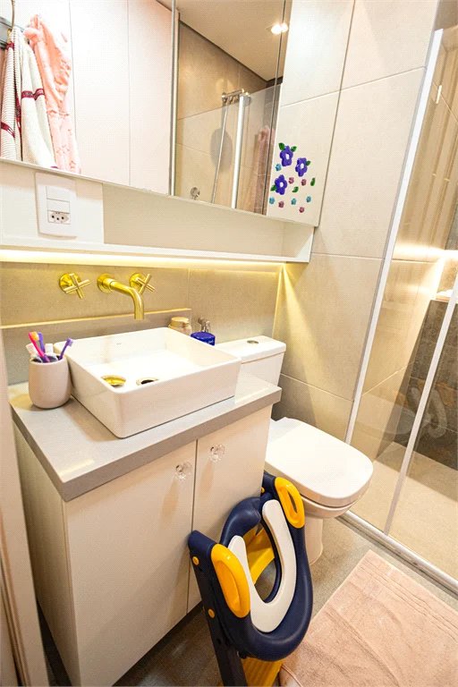 Apartamento à venda com 5 quartos, sendo 4 suítes, em Parque Reboucas, São Paulo, SP