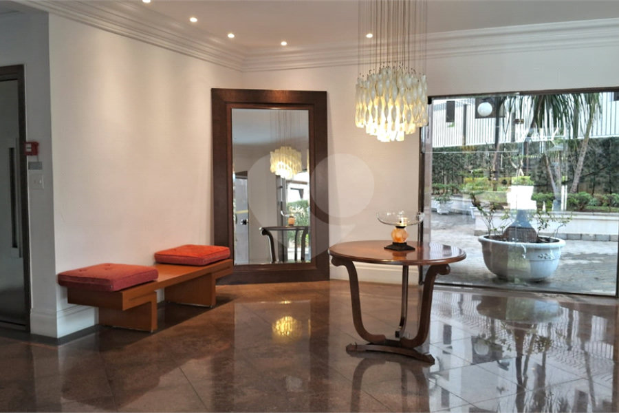 Apartamento à venda com 4 quartos, sendo 3 suítes, em Santana, São Paulo, SP