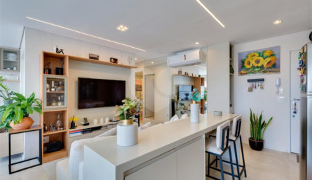 Apartamento à venda com 3 quartos, sendo 2 suítes, em Santo Amaro, São Paulo, SP