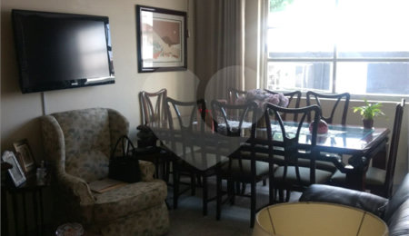 Apartamento à venda com 2 quartos em Vila Romana, São Paulo, SP