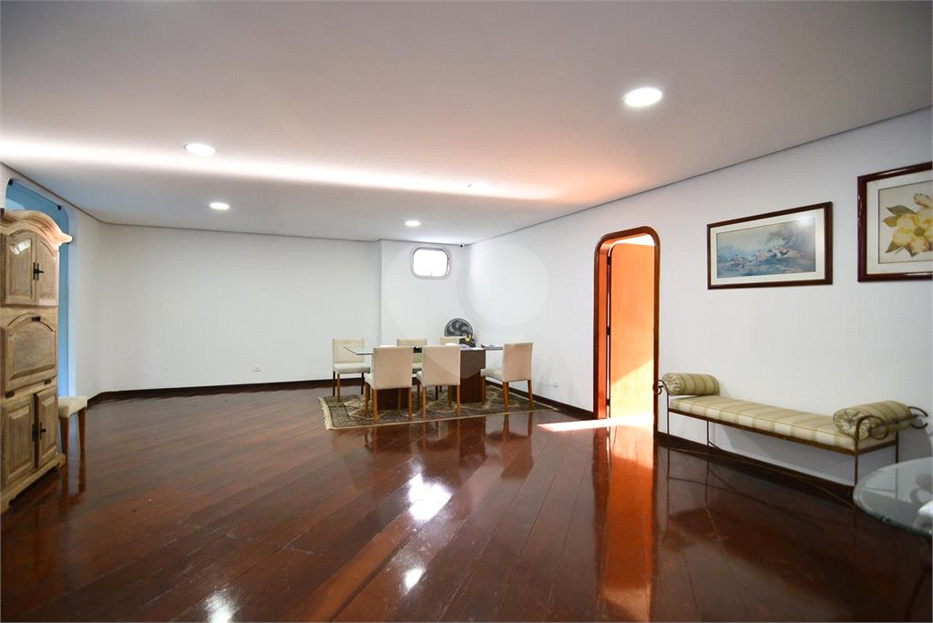 Apartamento à venda com 4 quartos, sendo 2 suítes,  em Brooklin Paulista, São Paulo, SP