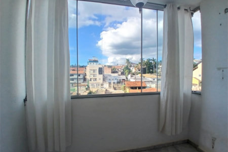 Apartamento à venda ou para alugar com 3 quartos, sendo 1 suíte,  em Jardim Flórida, São Roque, SP