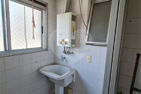Apartamento à venda com 3 quartos, sendo 1 suíte, em Cambuci, São Paulo, SP