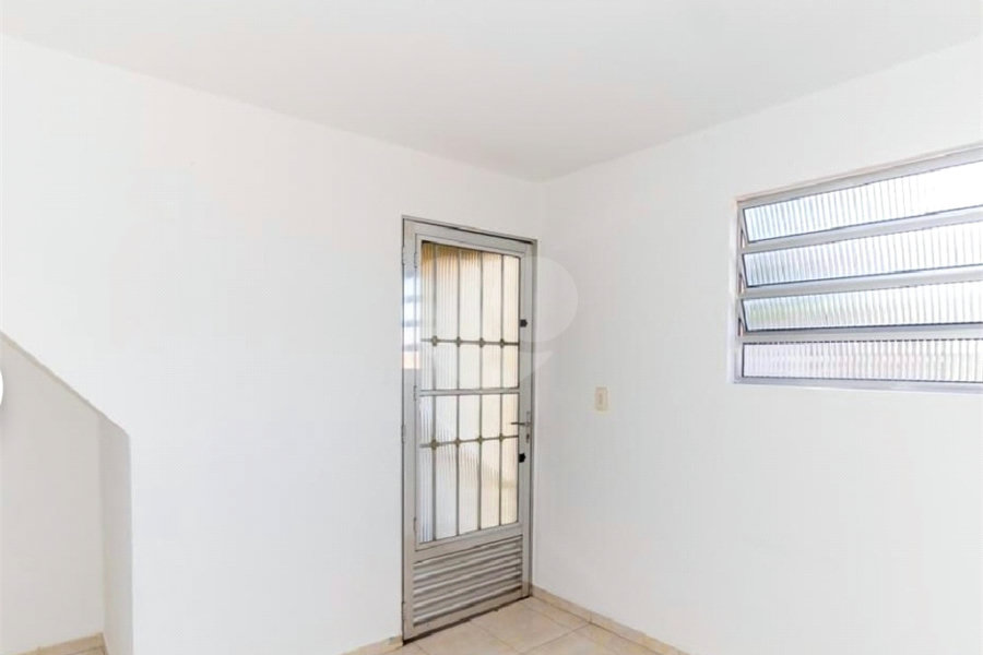 Sobrado à venda com 3 quartos, sendo 1 suíte,  em Vila Isolina Mazzei, São Paulo, SP