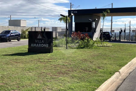 Casa à venda com 3 quartos, sendo 1 suíte,  no condomínio Residencial Vila Amarone, Sorocaba - SP