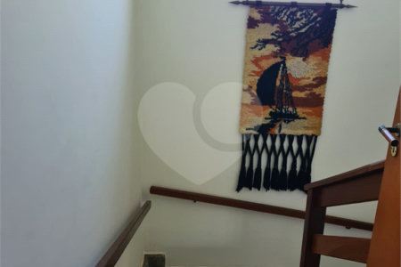 Chácara à venda com 4 quartos, sendo 2 suítes, em Parque Valinhos, Valinhos, SP