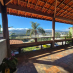 Chácara à venda ou locação no Jardim Estância Brasil – Atibaia/SP, com vista para a Pedra Grande