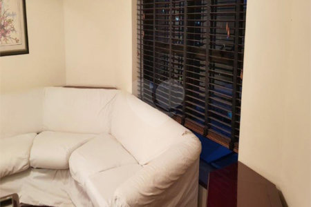 Apartamento à venda com 1 quarto em Santo Amaro, São Paulo, SP