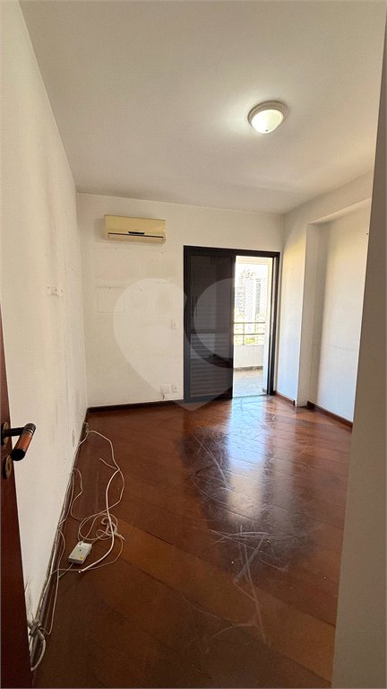 Apartamento à venda com 3 quartos, sendo 1 suíte, em Vila Andrade, São Paulo, SP