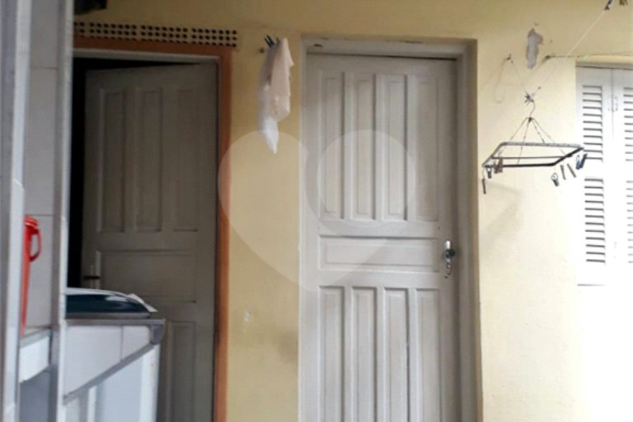 Sobrado à venda com 4 quartos, sendo 2 suítes,  em Parada Inglesa, São Paulo, SP