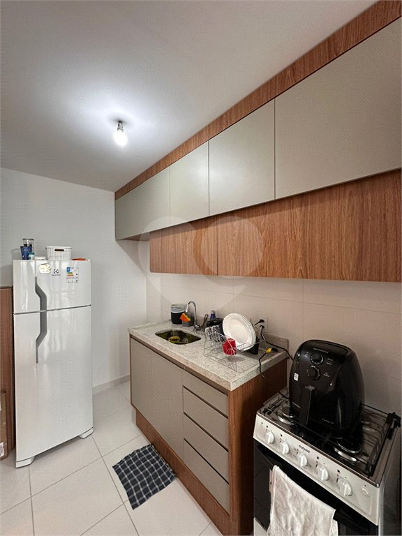 Apartamento à venda com 3 quartos, sendo 1 suíte, em Vila Anastácio, São Paulo, SP