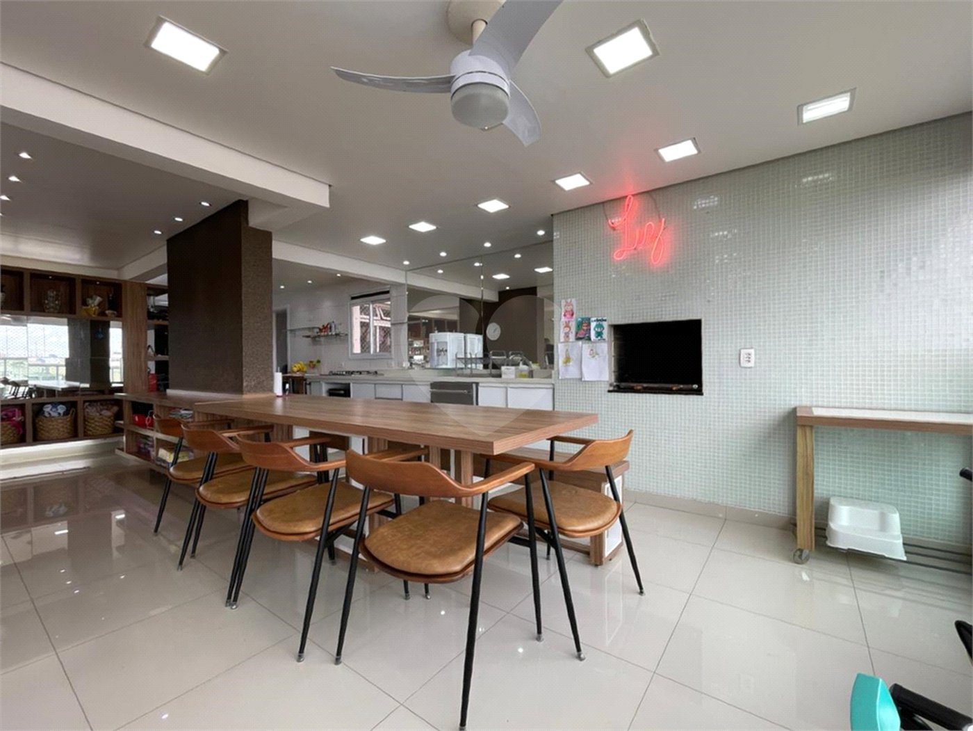 Apartamento à venda com 3 suítes em Santa Teresinha, São Paulo, SP