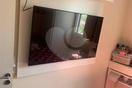 Apartamento à venda com 2 quartos em Parque Reboucas, São Paulo, SP