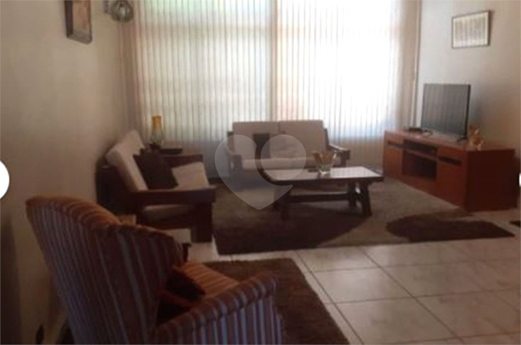 Sobrado à venda com 3 quartos em Santana, São Paulo, SP