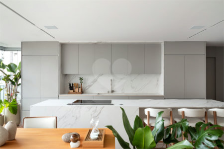 Apartamento à venda com 3 suítes em Cerqueira César, São Paulo, SP