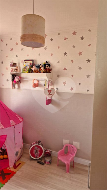 Casa à venda com 3 quartos, sendo 1 suíte,  no condomínio Moradas do Horto, São Paulo - SP
