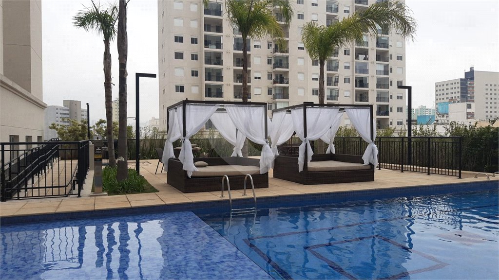 Apartamento à venda com 3 quartos, sendo 1 suíte,  em Brás, São Paulo, SP