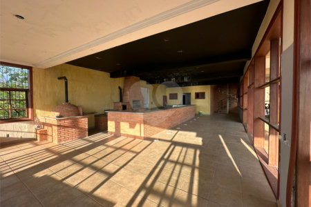 Casa à venda com 14 quartos, sendo 10 suítes, em Observatório, Vinhedo, SP