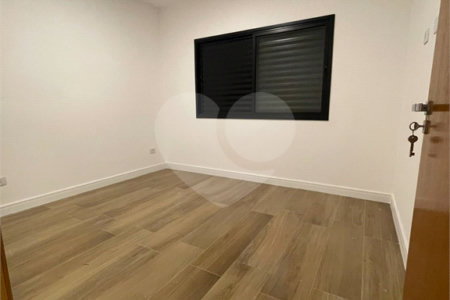 Casa à venda com 3 suítes em Jardim Ipê, Atibaia, SP