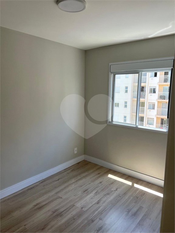 Apartamento à venda com 2 quartos em Parque Imperial, Ferraz de Vasconcelos, SP