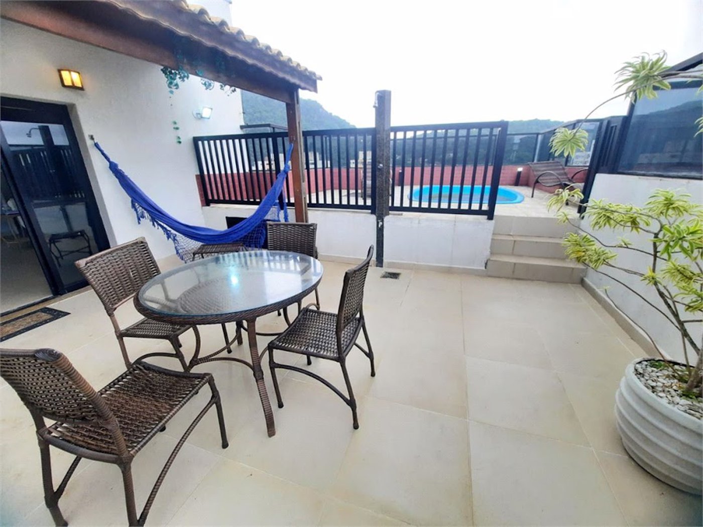 Apartamento com 2 dormitórios à venda, 139 m² por R$ 580.000,00 - Jardim São Miguel - Guarujá/SP