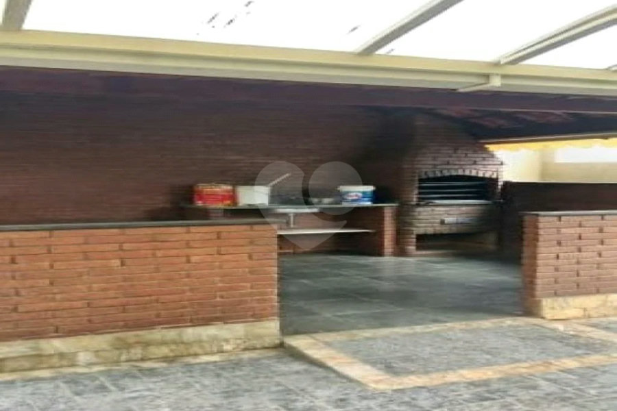 Excelente Apartamento de 02 dormitórios. Venha fazer uma Visita.