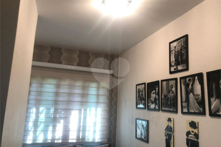 Casa à venda com 4 quartos, sendo 2 suítes,  no condomínio Conjunto Residencial Green Village I, Mogi das Cruzes - SP