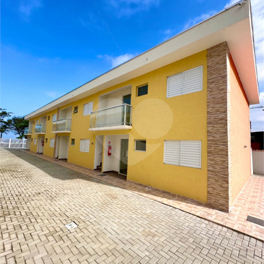 Apartamento à venda ou para alugar com 2 quartos, sendo 1 suíte, em Vista Linda, Bertioga, SP