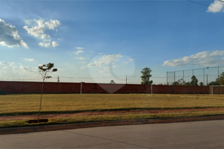 Casa à venda com 3 quartos, sendo 1 suíte,  no condomínio Residencial Villagio Wanel, Sorocaba - SP
