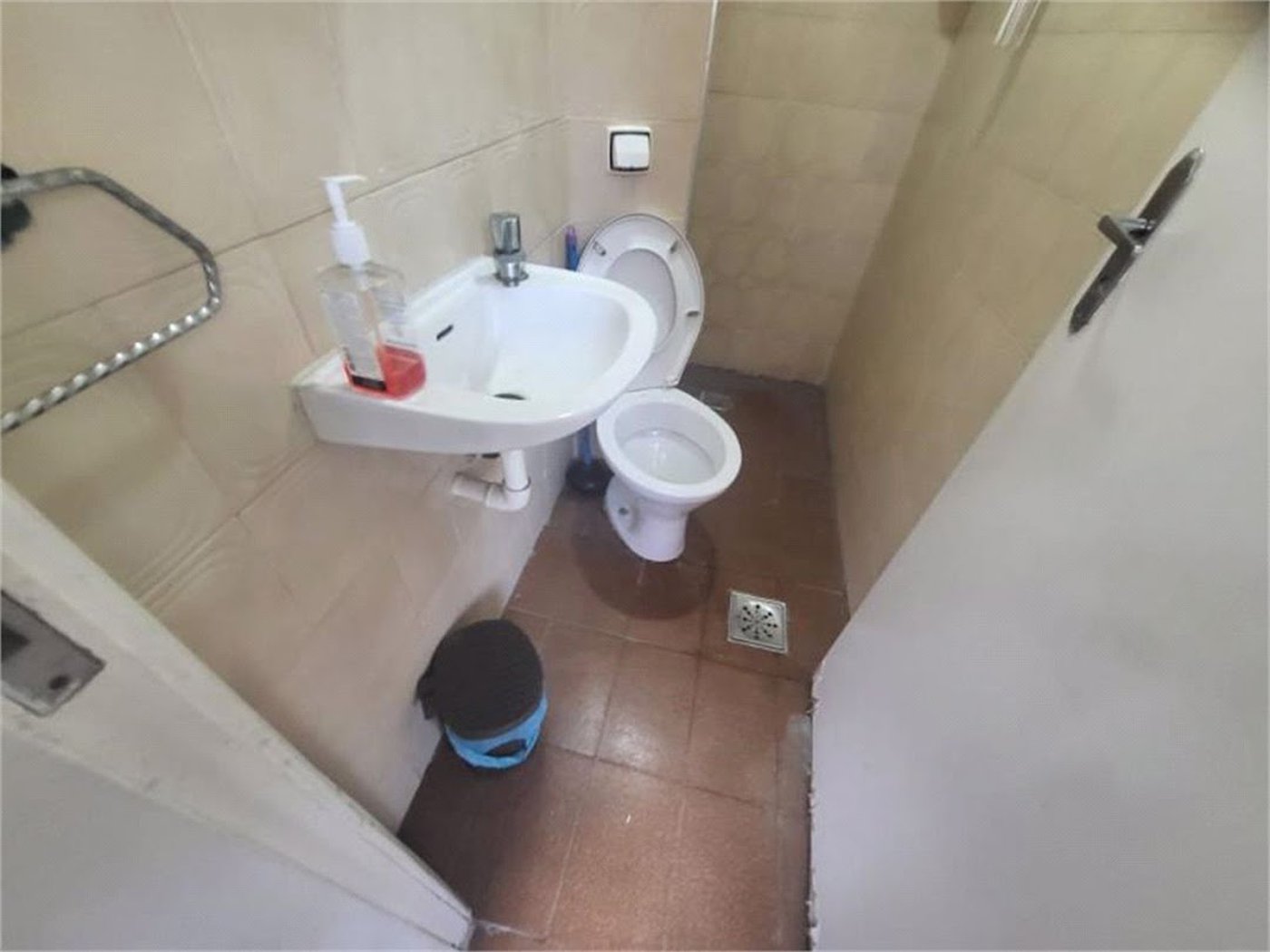 Apartamento Residencial à venda, Gonzaga, Santos - AP0836.