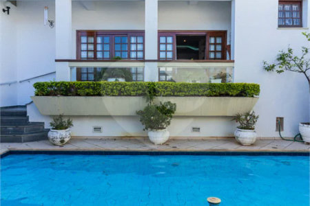 Casa à venda com 4 quartos, sendo 2 suítes, em Jardim Franca, São Paulo, SP