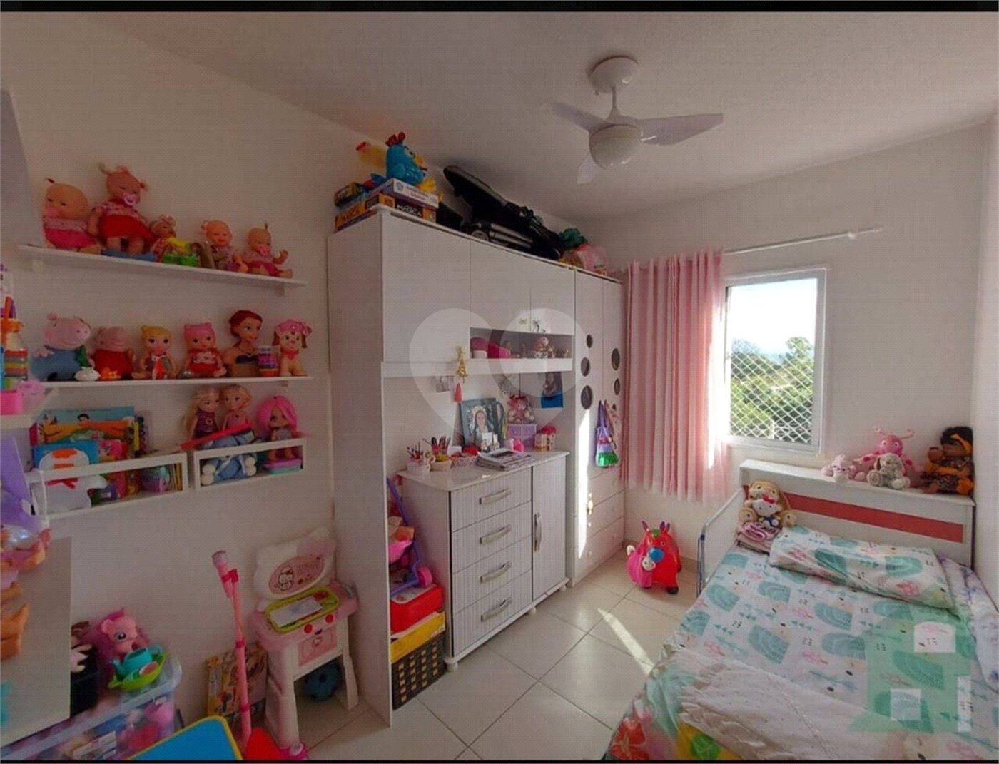 Apartamento à venda com 2 quartos em Jardim Ismênia, São José dos Campos, SP