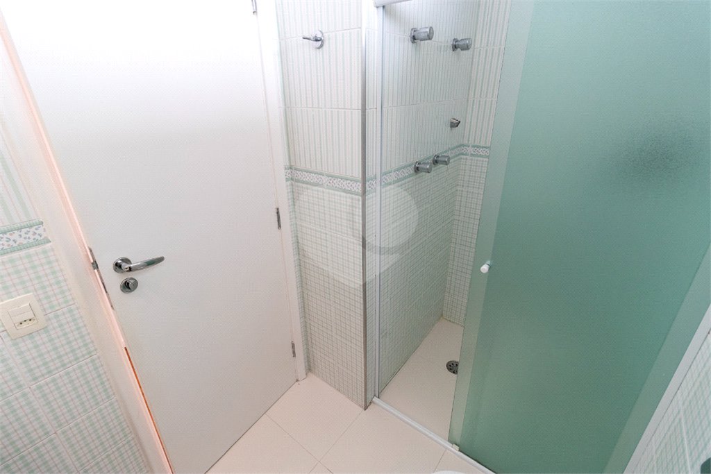 Apartamento à venda com 3 quartos, sendo 1 suíte, em Vila Sofia, São Paulo, SP
