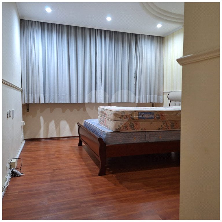 Apartamento para alugar com 4 quartos, sendo 1 suíte, em Bela Vista, São Paulo, SP