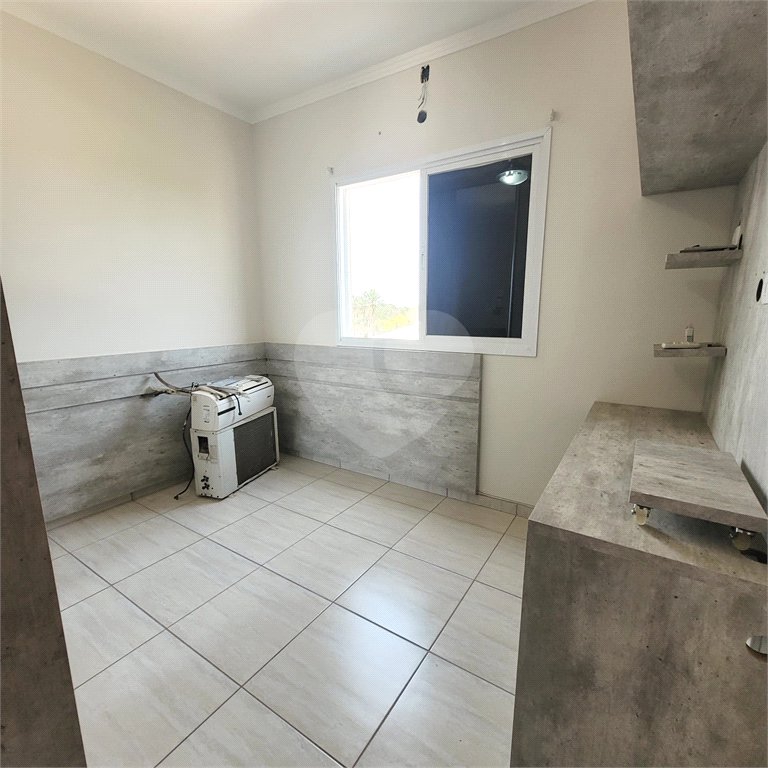 Apartamento à venda com 2 quartos, sendo 1 suíte, em Parque Residencial Quinta da Lagoa, Três Lagoas, MS